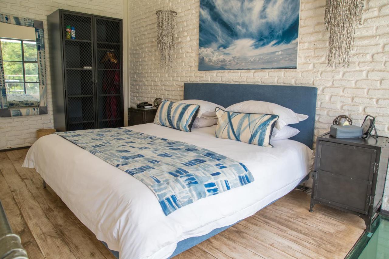 Junior Suite with Balcony